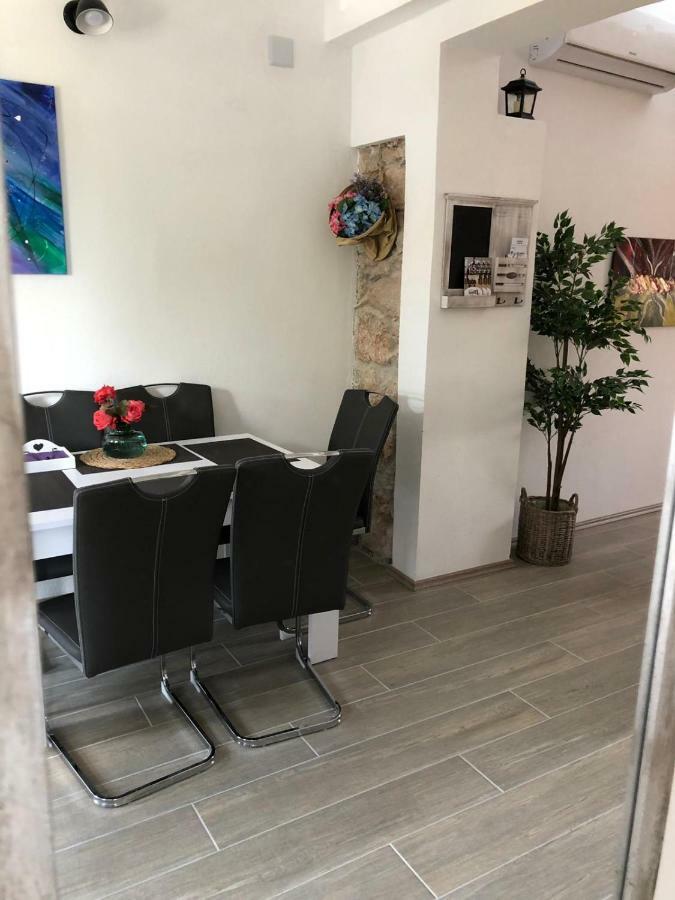 Studio Apartman Braco Risika Kültér fotó